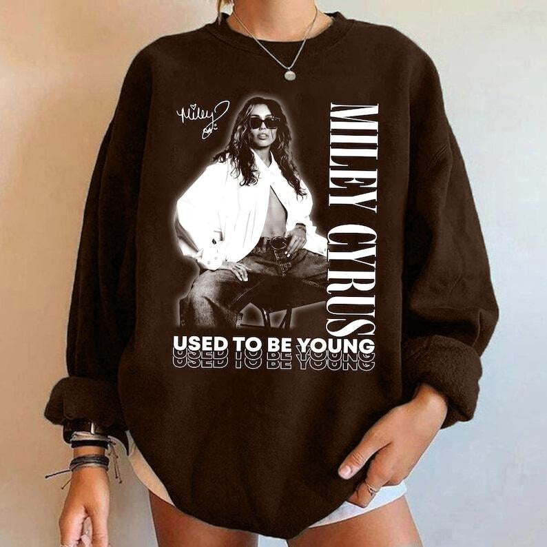 Music Cyrus Tour 2023 ,Miley Graphic Cyrus