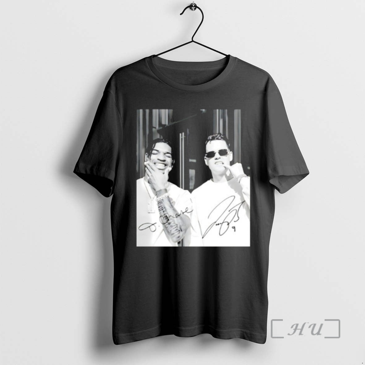 Officials Joe Burrow And Jamarr Chase Signature Retro T-Shirts, Hoodie, Sweatshirt | HypeCrazeTee.com