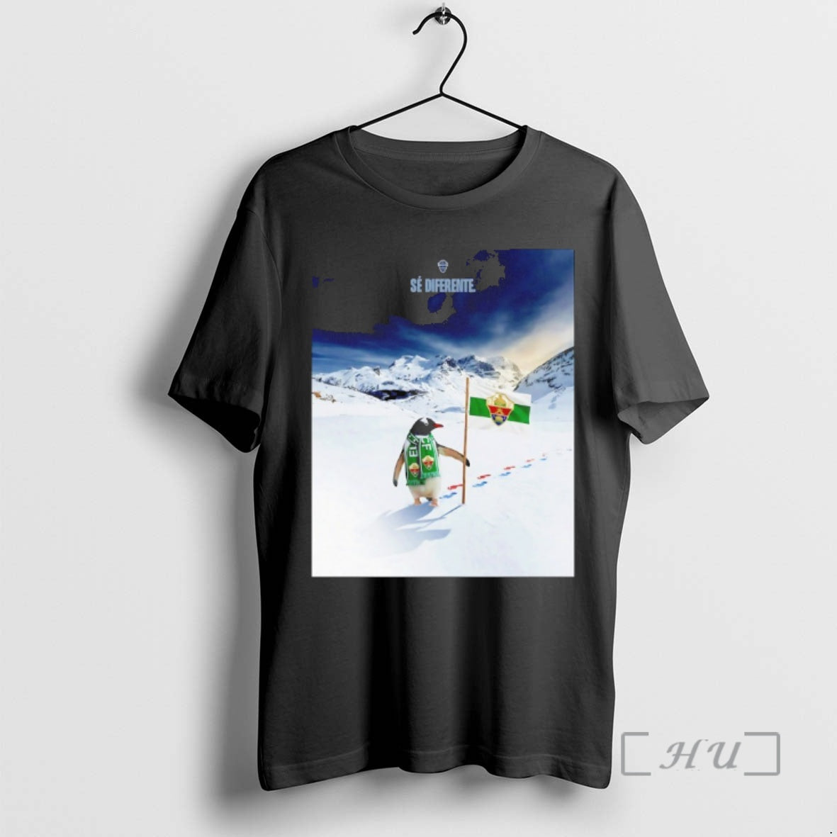 Officials Penguin Elche Fc Se Diferente T-Shirts, Hoodie, Sweatshirt | HypeCrazeTee.com