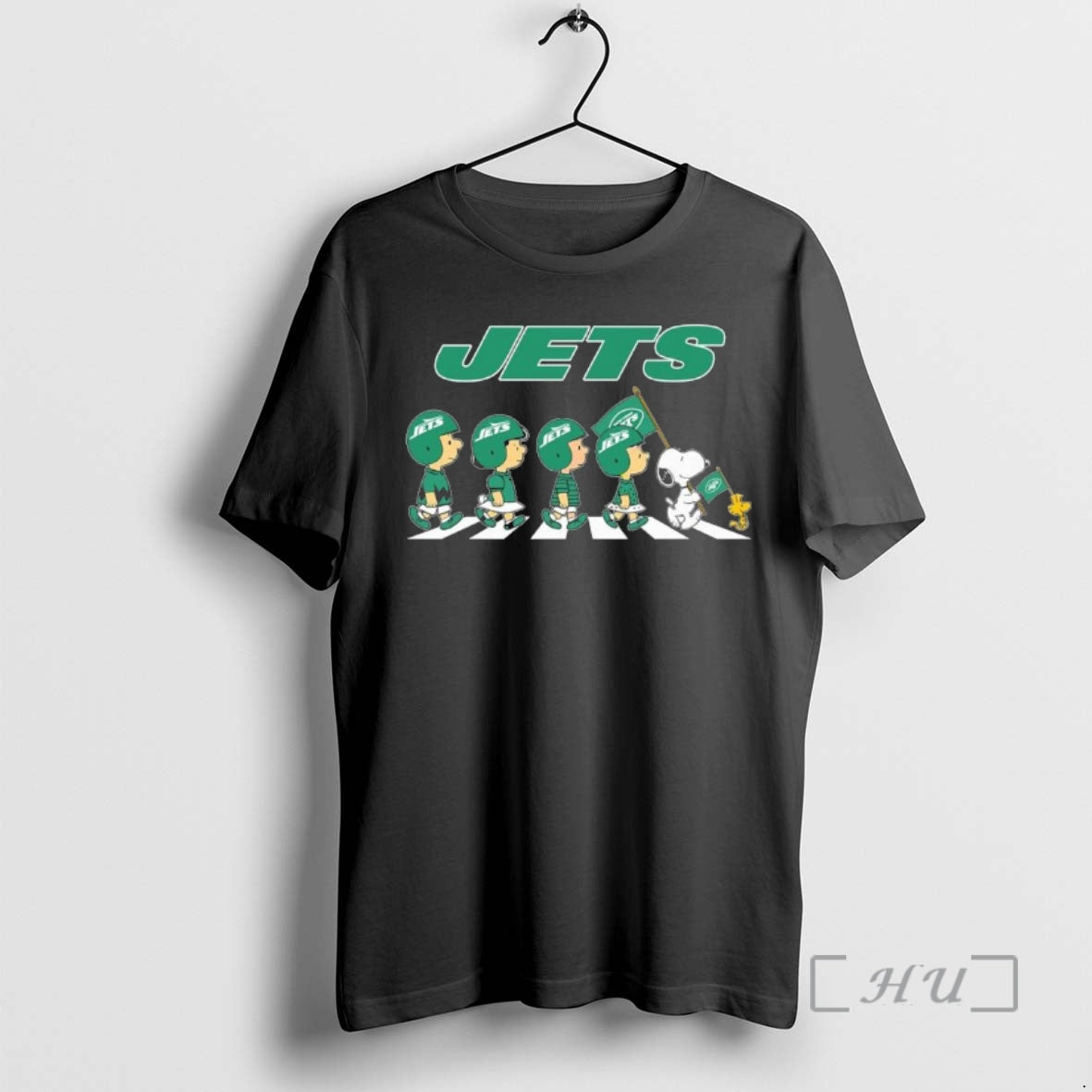 Officials The Peanuts And Friends Abbey Road X New York Jets Premium T Shirts Sweater Hoodie, Sweatshirt | HypeCrazeTee.com