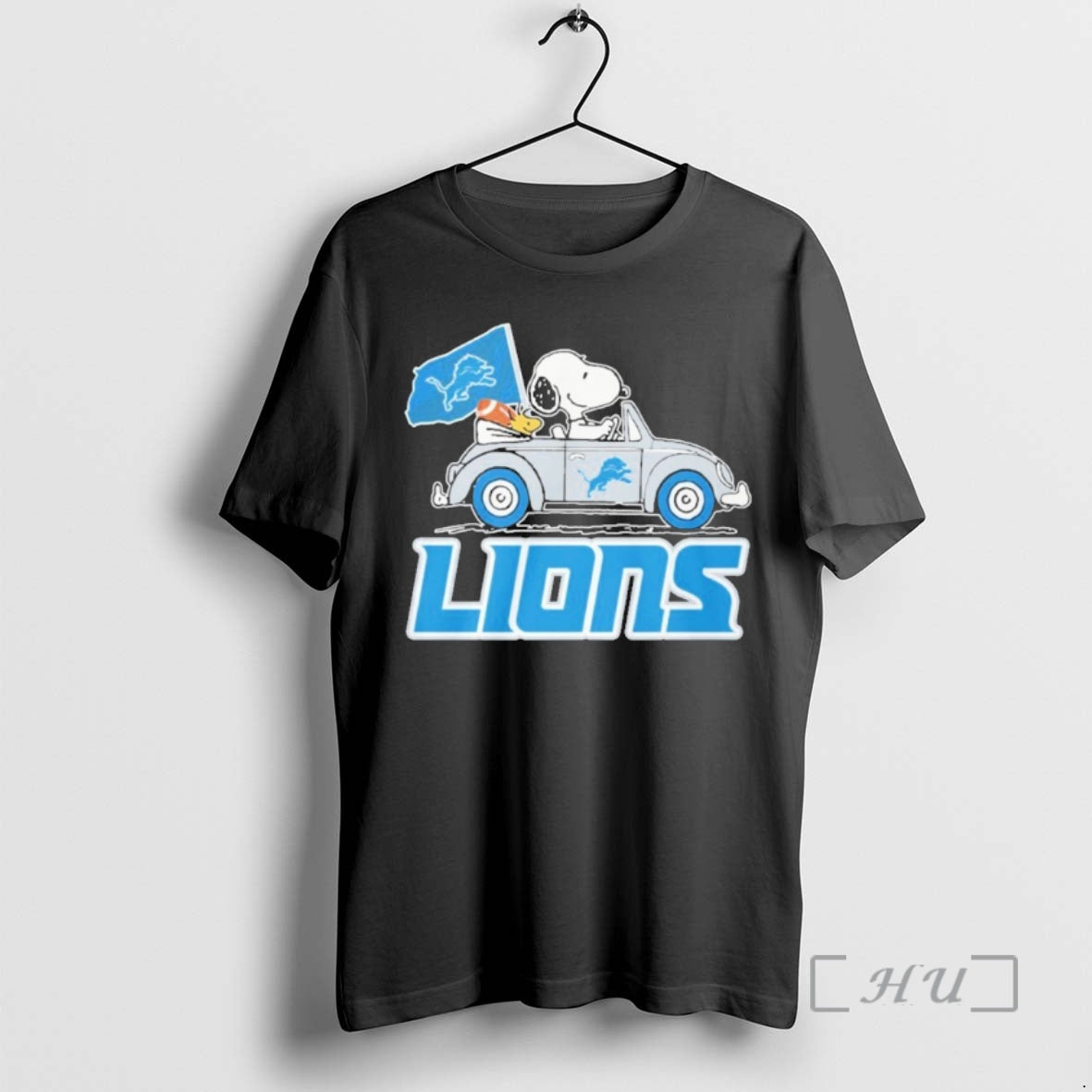Officials The Peanuts Driving Car X Detroit Lions 2026 T-Shirts, Hoodie, Sweatshirt | HypeCrazeTee.com