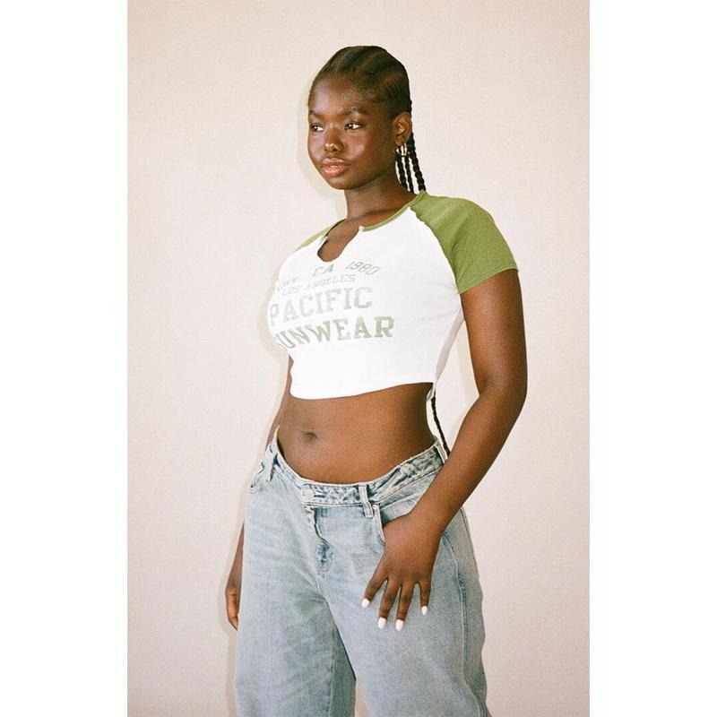 PacSun Women's Est. CA 1980 Raglan T-Shirt Hoodie, Sweatshirt | HypeCrazeTee.com