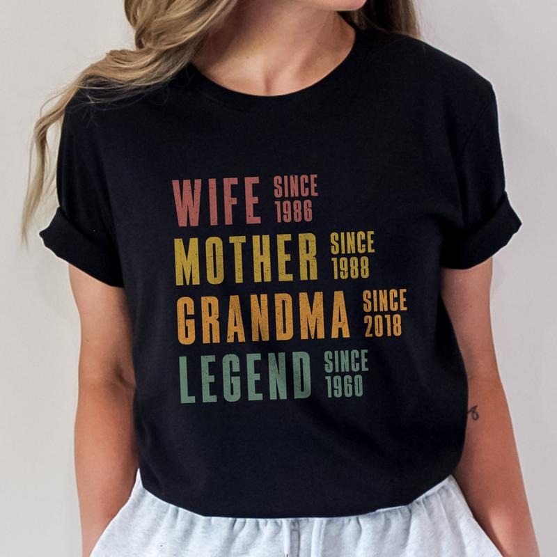 Personalized Grandma T-shirt, Mothers Day Gift for Grandma, Gigi Gift, Gift for Mom Hoodie, Sweatshirt | HypeCrazeTee.com