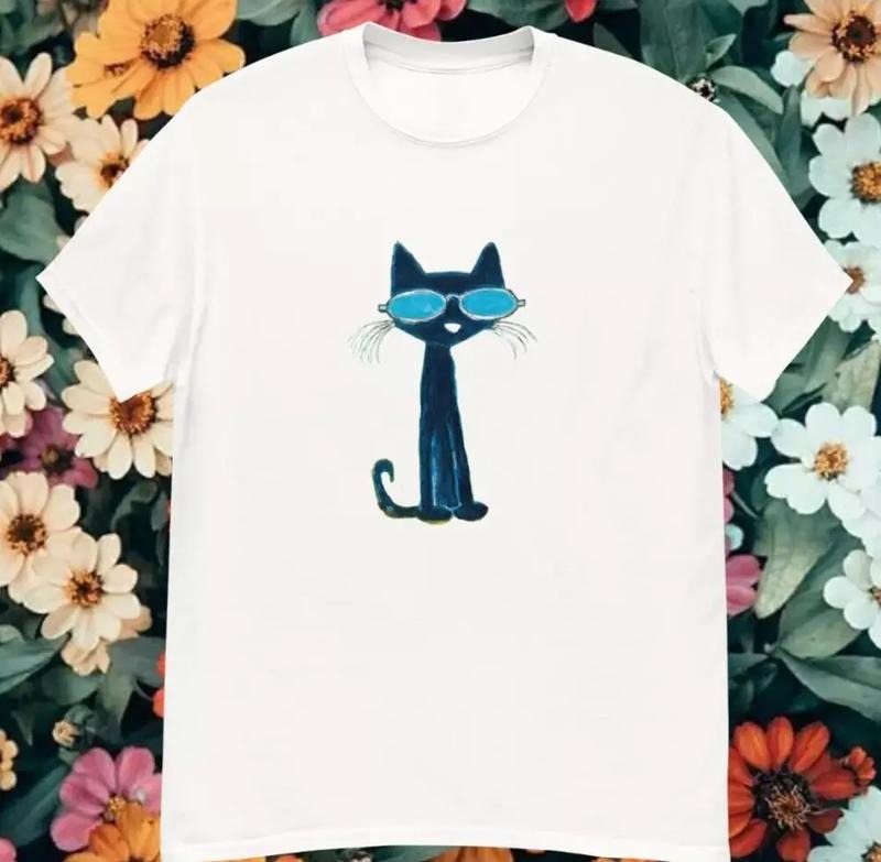 Pete The Cat Shirt, Graphic Tee Size S-3XL Hoodie, Sweatshirt | HypeCrazeTee.com