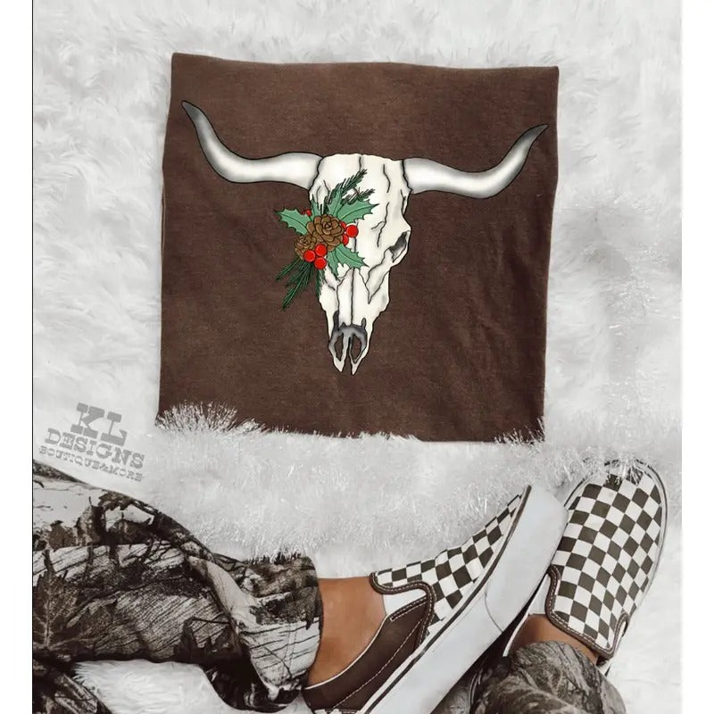 Pinecone Cow Skull Sweatshirt, western clothing hoodies, western outfits women, western tops T-Shirts | HypeCrazeTee.com