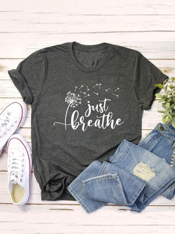Plus Size Floral & Letter Print Round Neck Graphic Tee, Vintage Trendy Casual Short Sleeve T-shirt for Daily Wear, Ladies...