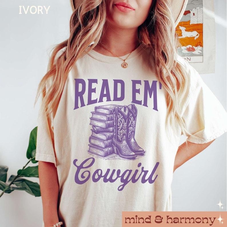 Read Em Cowgirl Shirt, Western Country Girl Tee Cowboy Romance, acotar merch Hoodie, Sweatshirt | HypeCrazeTee.com