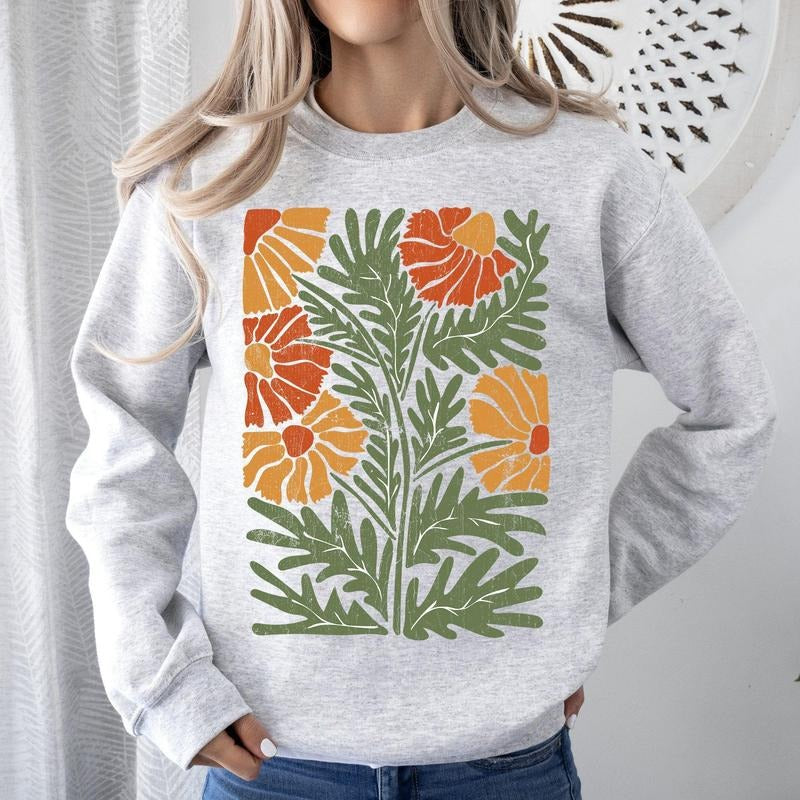 Retro Daisy Design, Greens, Orange, Vintage, Floral, Flower Sweatshirt T-Shirts, Hoodie | HypeCrazeTee.com