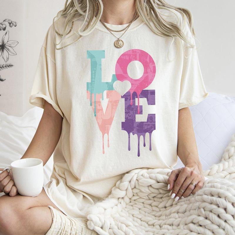 Retro Love Dripping Paint, Comfort Colors Tshirt, Valentine's Day, Valentine's Day Comfort Colors Tshirt, Women's Graphic...