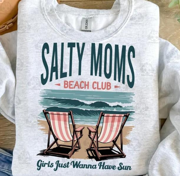 Retro Salty Moms Beach Club Shirt, Trendy Summer Vibes , Aesthetic Beach Shirt, Retro Beach Girl , Funny Sarcastic Mama...