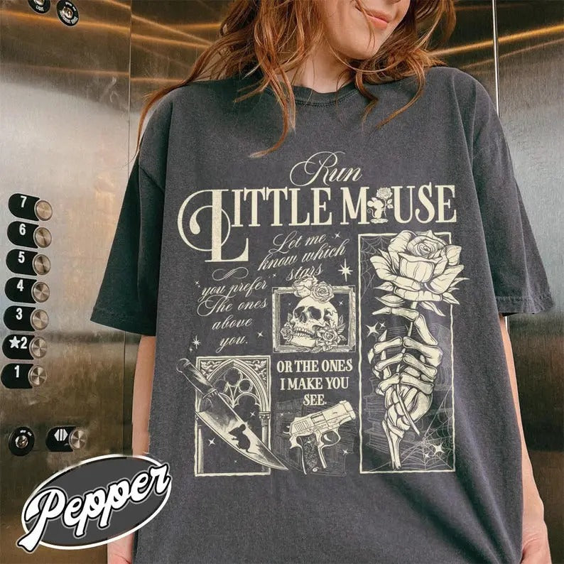 Run Little Mouse Tshirt, Run Little Mouse, Zade Book Dark Romance Merch,Smut Reader Gift,Smut Reader,Book Lover Gift,Dark...