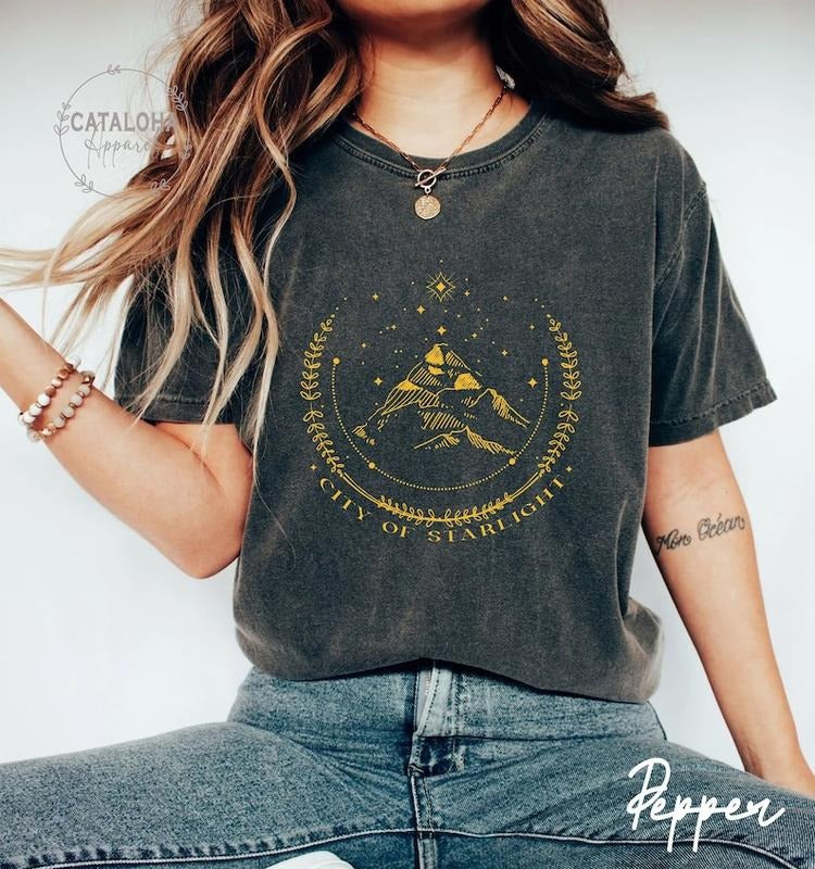 SJM merch Gold print Velaris t-shirt, The Night Court t-shirt, A court of Thorns and Roses, City of starlight minimal...