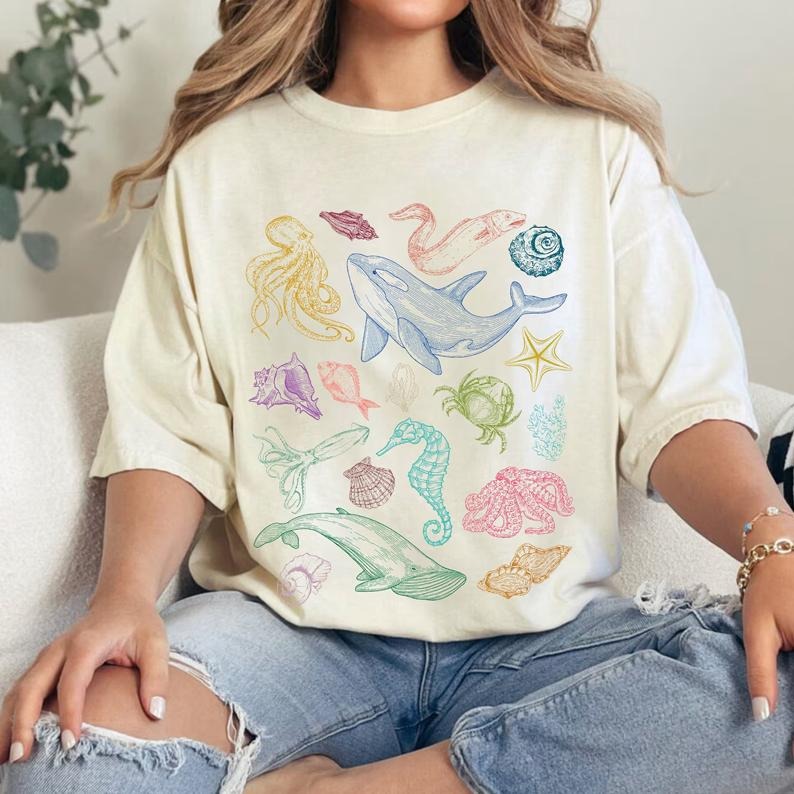 Sea Animal Shirt, Gift For Nature, Sealife Shirt, Ocean Animal Tee, Whale, Retro Ocean Nature,Gift For Marine Biologist...
