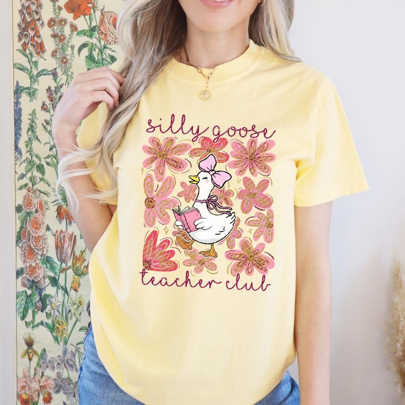 Silly Goose Teacher Club Comfort Colors T-Shirt Hoodie, Sweatshirt | HypeCrazeTee.com