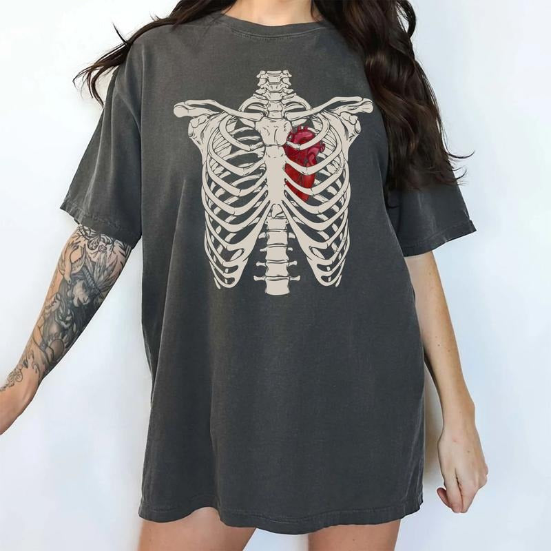 Skeleton Rib with Heart Graphic Shirt, Retro Rib Cage TShirt, Skeleton Vintage 90s Tee, Y2k Skull T-Shirt, Halloween...