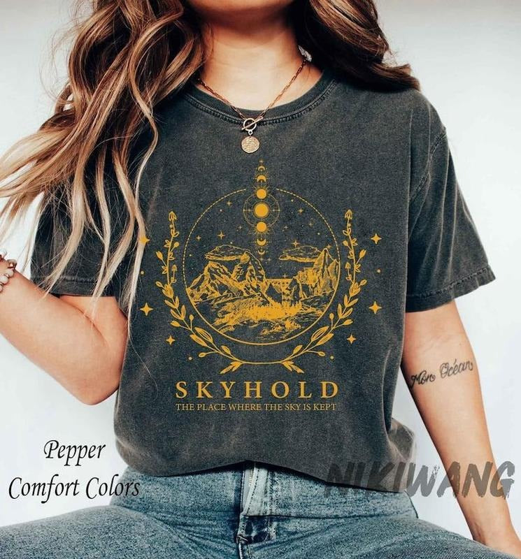 Skyhold Dragon Age Tshirt, Inquisition Absolution Oversized Tshirt, Gaming Merch, Women's Video Game, Lover Gamer Girl...