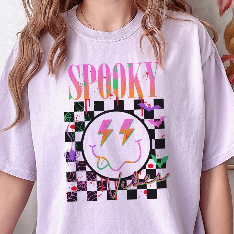 Spooky Vibes Smiley Tee Retro Checkerboard Spooky Vibe Smiley Tshirt Halloween Spooky Smiley T-Shirt Vintage Smiley...