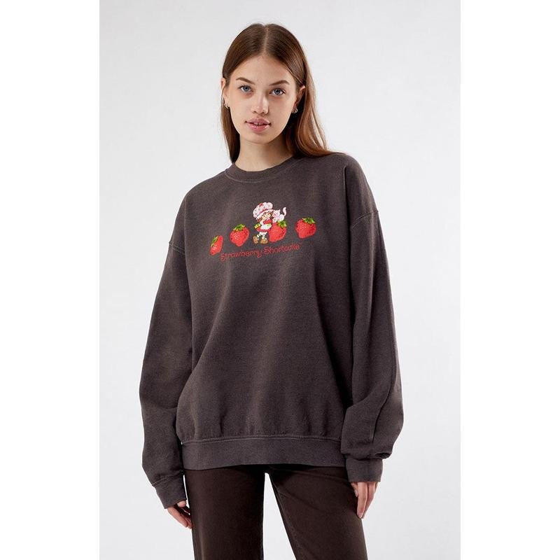 Strawberry Shortcake Women's Cat Crew Creck Sweatshirt T-Shirts, Hoodie | HypeCrazeTee.com