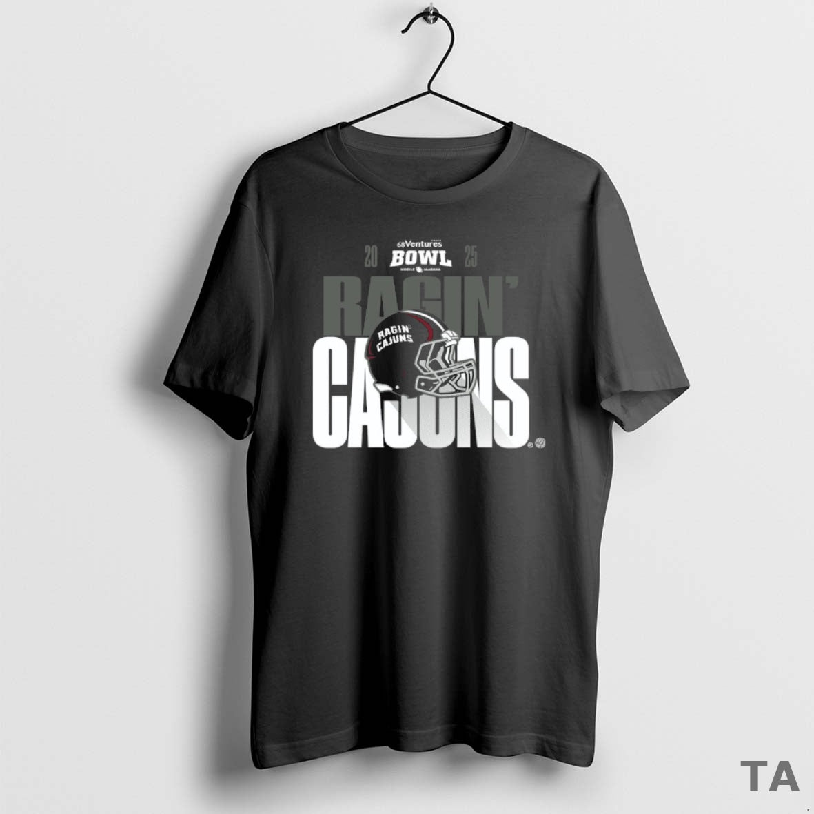 Top Louisiana Ragin Cajuns 2025 68 Ventures Bowl Helmet Bound T Shirt Sweater Hoodie, Sweatshirt | HypeCrazeTee.com