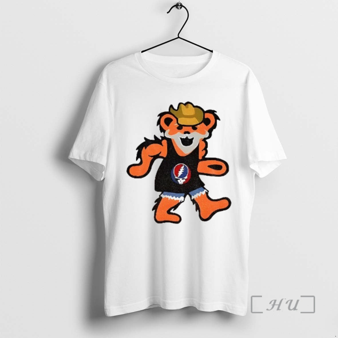 Trending Bobby Dancing Bear Rip Grateful Dead Inspired Bobby Weir T-Shirts, Hoodie, Sweatshirt | HypeCrazeTee.com