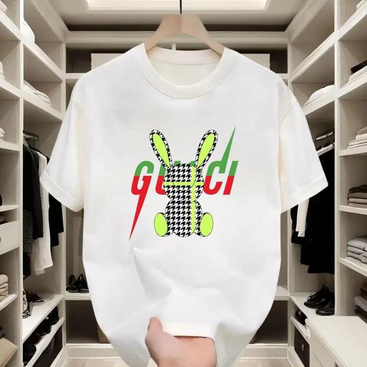 Trendy Graphic T