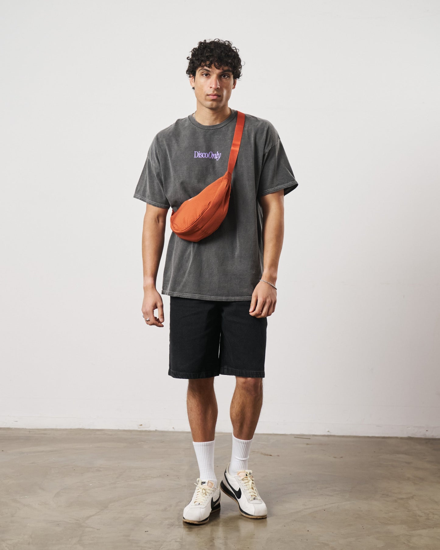 DISCO ONLY 'Catch The Beat' Vintage Washed Tee - Black