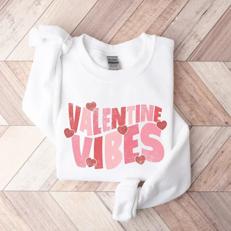Valentine Vibes, Retro Valentine's Day Sweatshirt, Retro Valentine Crewneck, Valentines Day Gift for Her T-Shirts, Hoodie