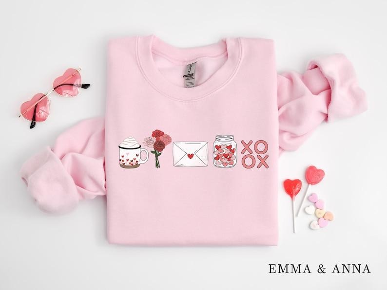 Valentines Day Sweatshirt, Valentines Day Shirt, Womens Valentines Day Sweatshirt, Heart Sweater, XOXO, Valentine's Day...