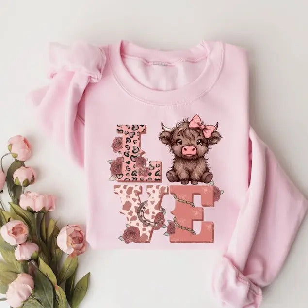 Valentines Highlland Cow Sweatshirt, Love Shirt, Highlaand Cow Valentines Sweatshirt, Western Valentine Shirt, Cow Lover,...