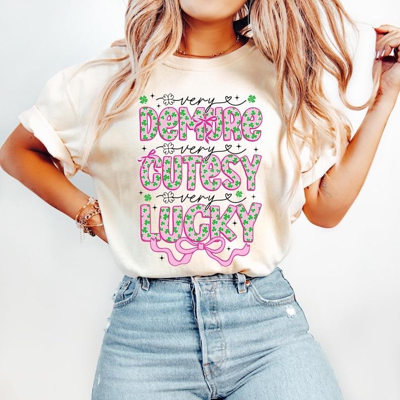 Very Demure Very Lucky St Patrick'S Day Coquette Shamrock St Patricks Day St Patrick St Pattys Day Irish T-Shirts, Hoodie, Sweatshirt