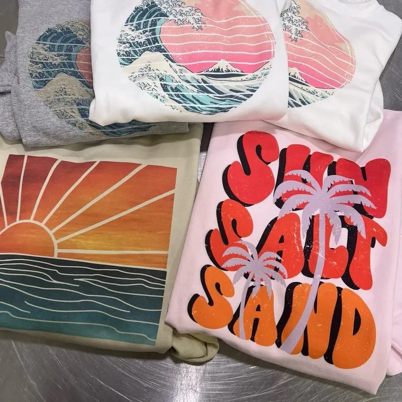 Vintage Beach Sweatshirts Retro Ocean Pullovers Sun Salt Sand Hoodies Ocean Wave Vacay Sweatshirts Sea Turtles Pullovers...