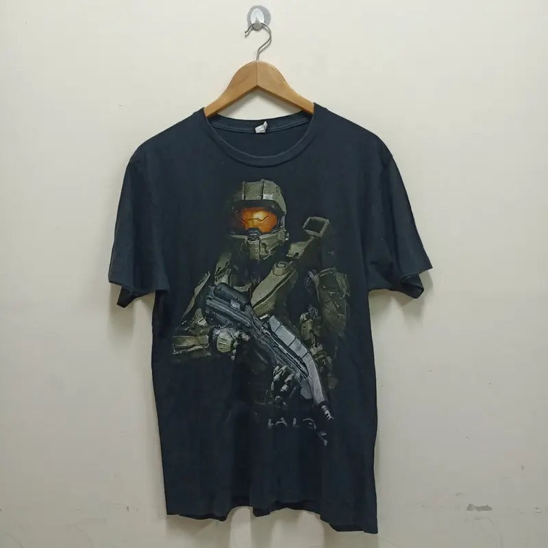 Vintage Halo 4 t-shirt  Cotton Menswear T-Shirt Top Hoodie, Sweatshirt | HypeCrazeTee.com