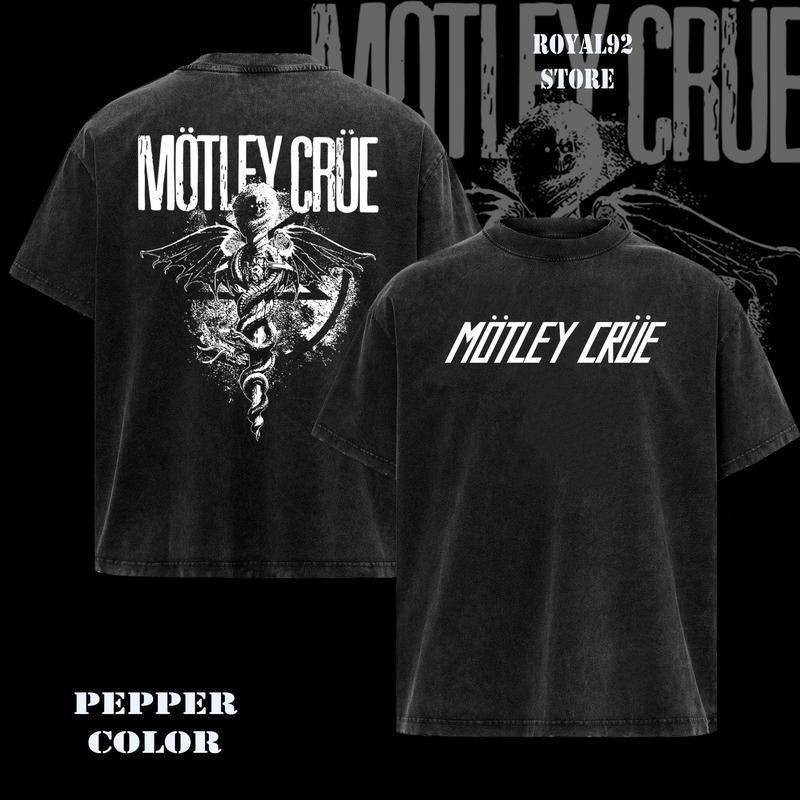 Vintage Motley Crue Band Tour Rock Shirt 80s 1980s music rock band Hoodie, Sweatshirt | HypeCrazeTee.com