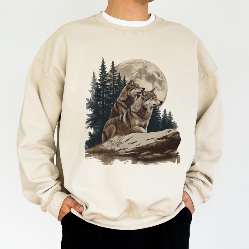 Vintage Nature Moon Howling Wolves Sweatshirt, Retro Wolf Graphic Sweater, Wild Wolves Tops, Wolf Lover Gift Ideas,...