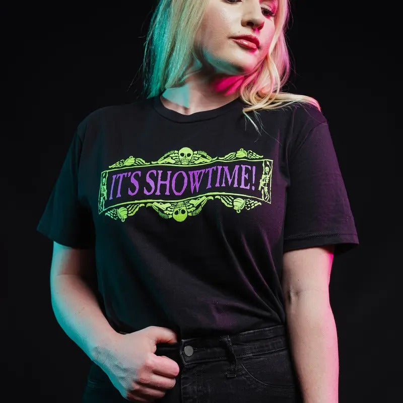 WOMEN'S IT'S SHOWTIME BOYFRIEND FIT T-SHIRT - BLACK, graphic tee, trendy shirt Hoodie, Sweatshirt | HypeCrazeTee.com