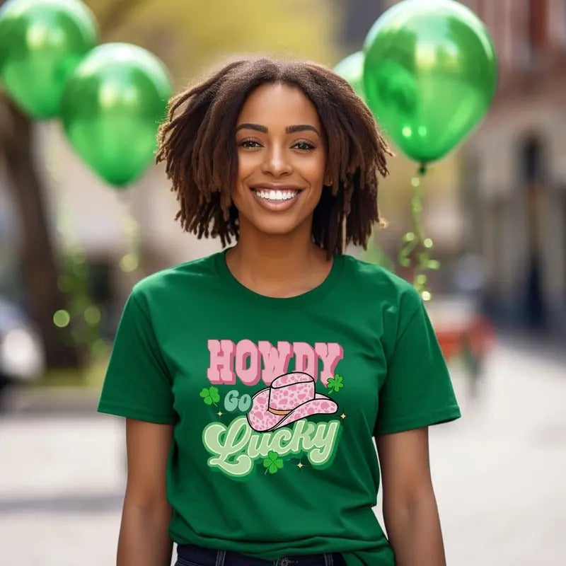 Western St Patrick's T-Shirt, Howdy St Paddys Day Shirt, Western Tee, Saint Patrick's Shirt for Women, Irish Lucky Shirt,...