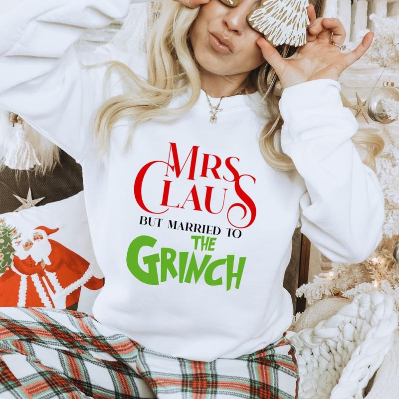 White Mrs Claus Unisex Gildan Sweatshirt T-Shirts, Hoodie | HypeCrazeTee.com