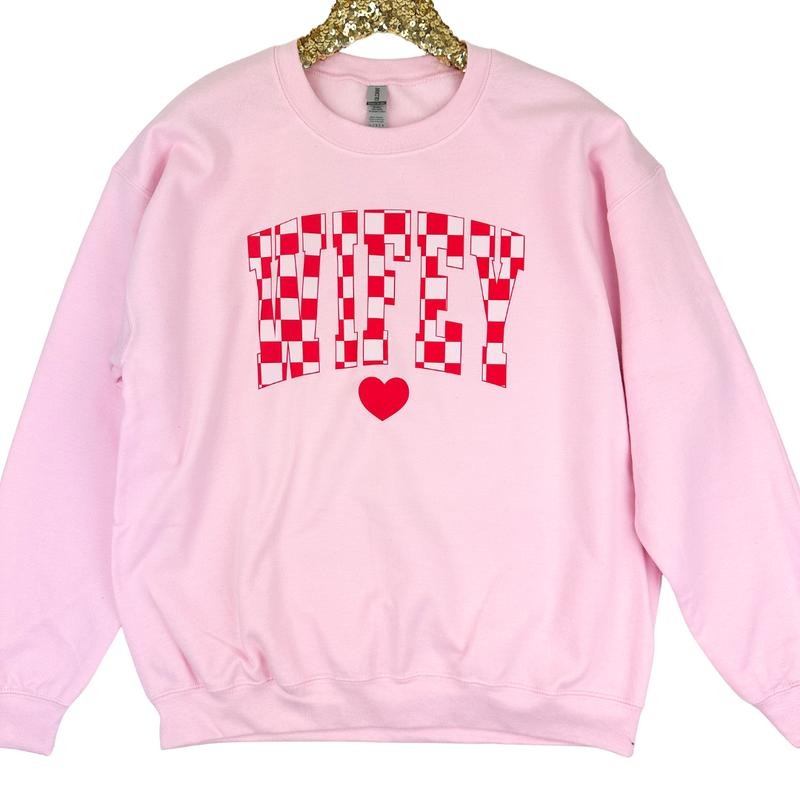 Wifey Checkered Gildan Sweatshirt T-Shirts, Hoodie | HypeCrazeTee.com