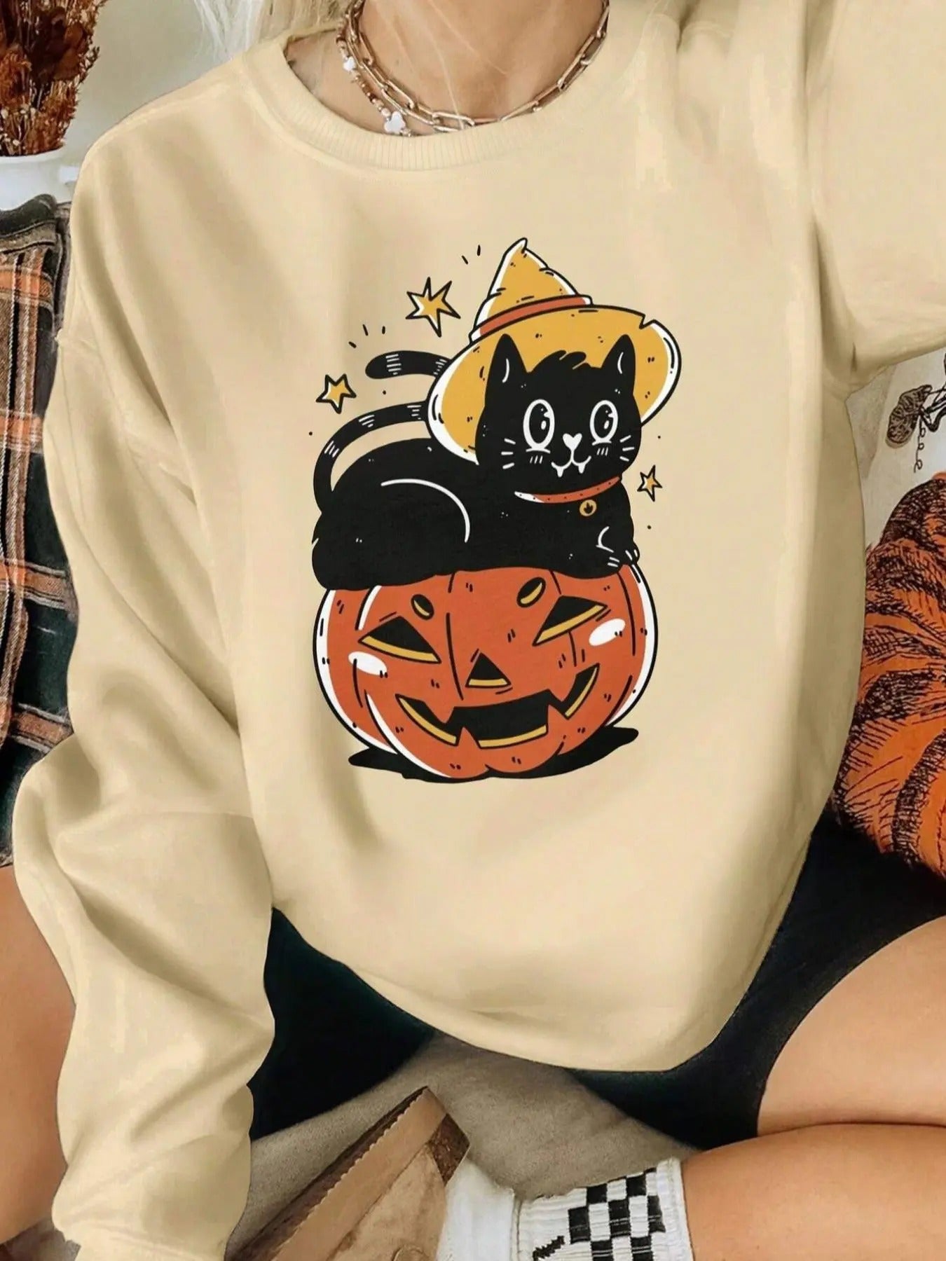 Women's  Cartoon Cat & Pumpkin Print Drop Shoulder Sweatshirt, Casual Long Sleeve Round Neck Pullover for Daily Wear,...