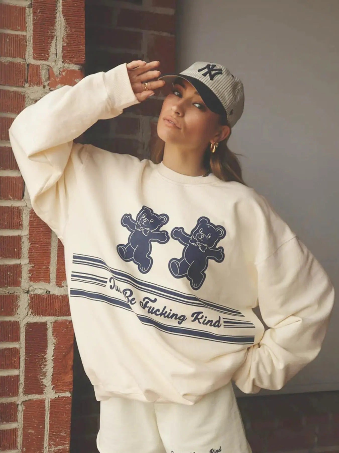 Women's Bear Print Crew Neck Sweatshirt, Casual Long Sleeve Pullover for Spring & Fall, Fashion Women's Top for Daily...