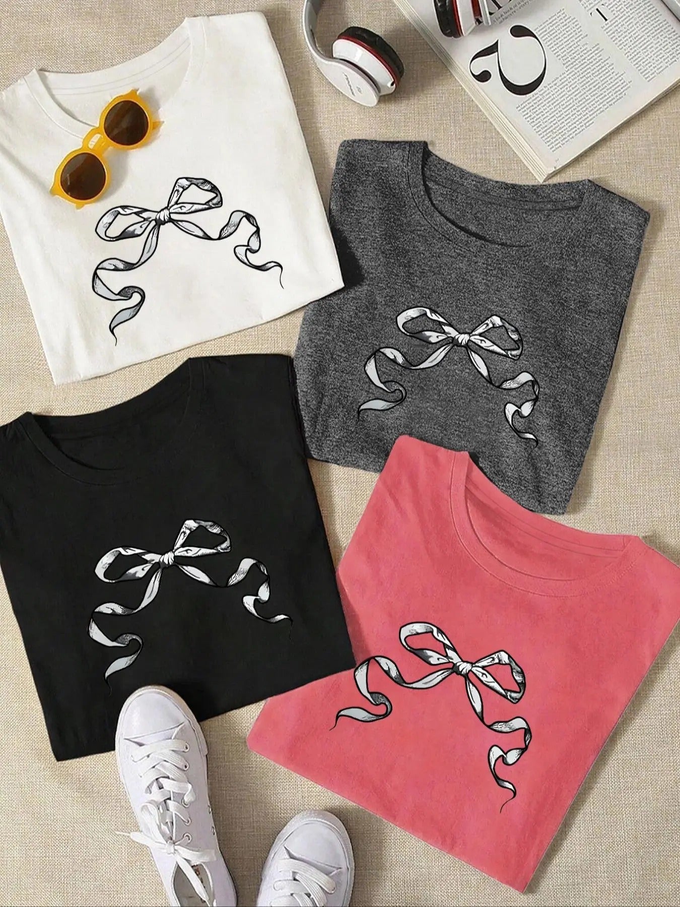 Women's Bow Print Short Sleeve Crew Neck Tee, Casual Fashion T-Shirt for Daily Wear, Ladies Fall & Winter Clothes Hoodie,...