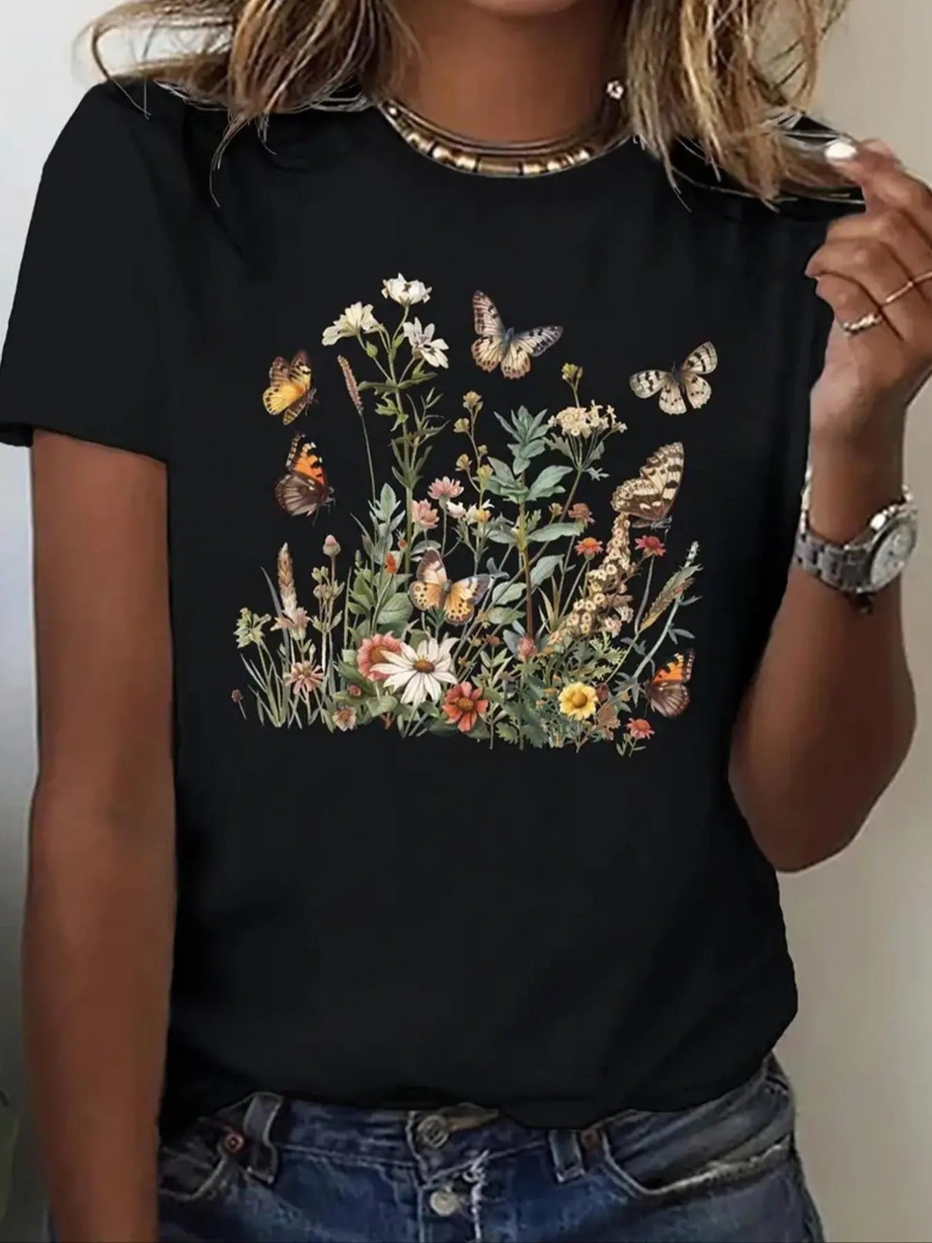 Women's Butterfly & Floral Print Round Neck Tee, Vintage Trendy Casual Crew Neck Short Sleeve T-Shirt for Daily Wear,...