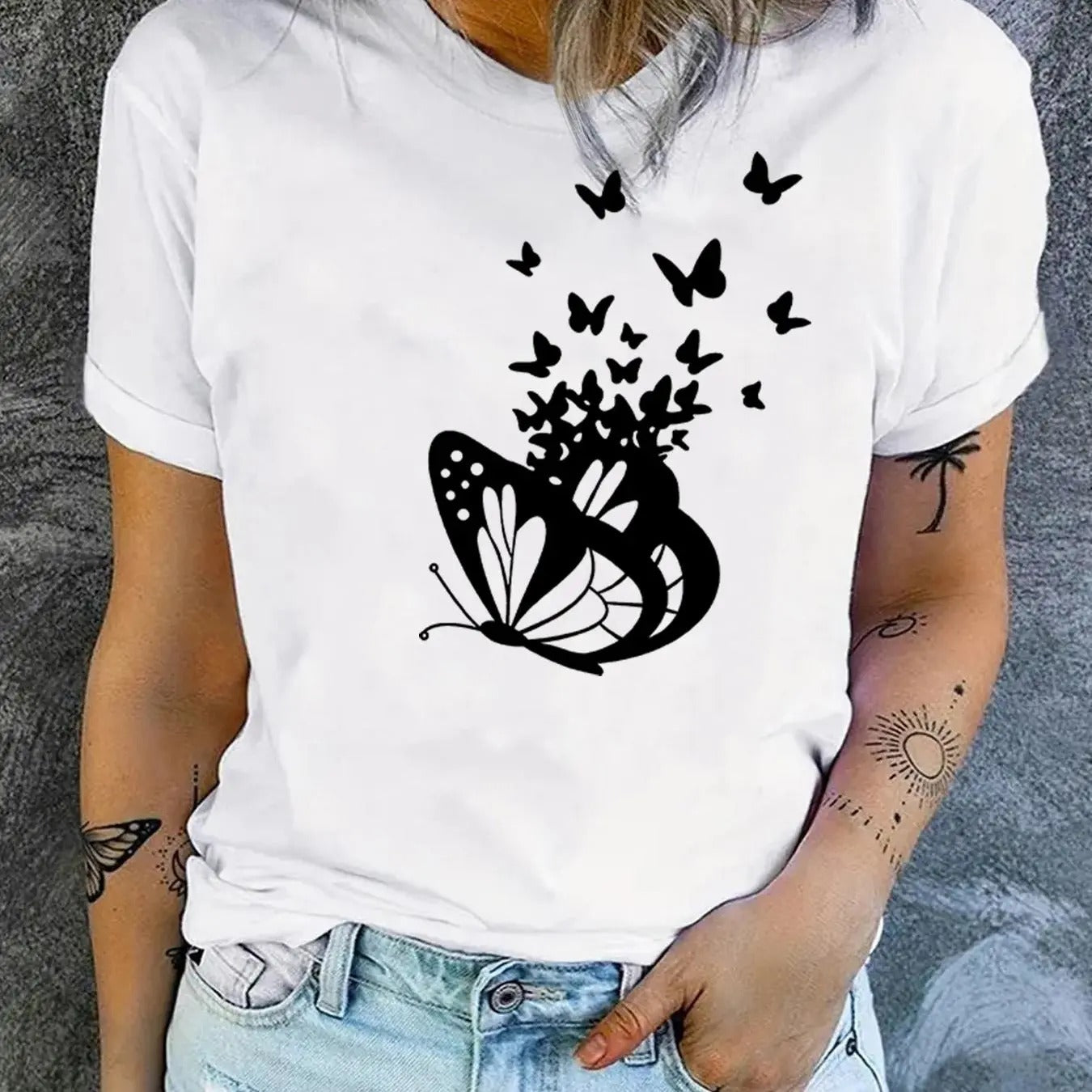 Women's Butterfly Print Round Neck Graphic Tee, Trendy Casual Short Sleeve T-shirt For Daily Wear, Ladies All Seasons...