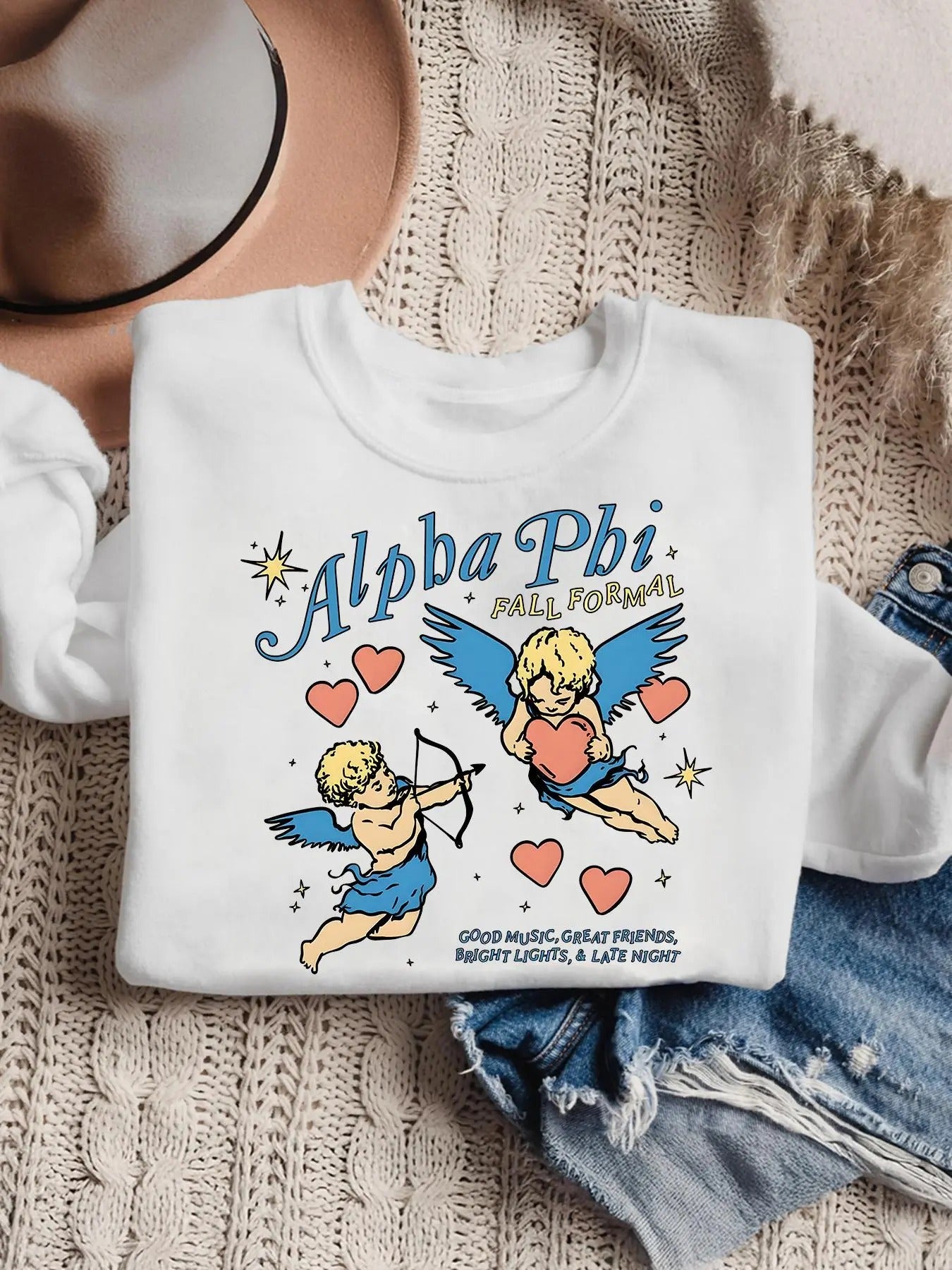 Women's Cartoon Angel & Letter Print Round Neck Pullover, Casual Long Sleeve Crew Neck Sweatshirt for Summer, Fashion...