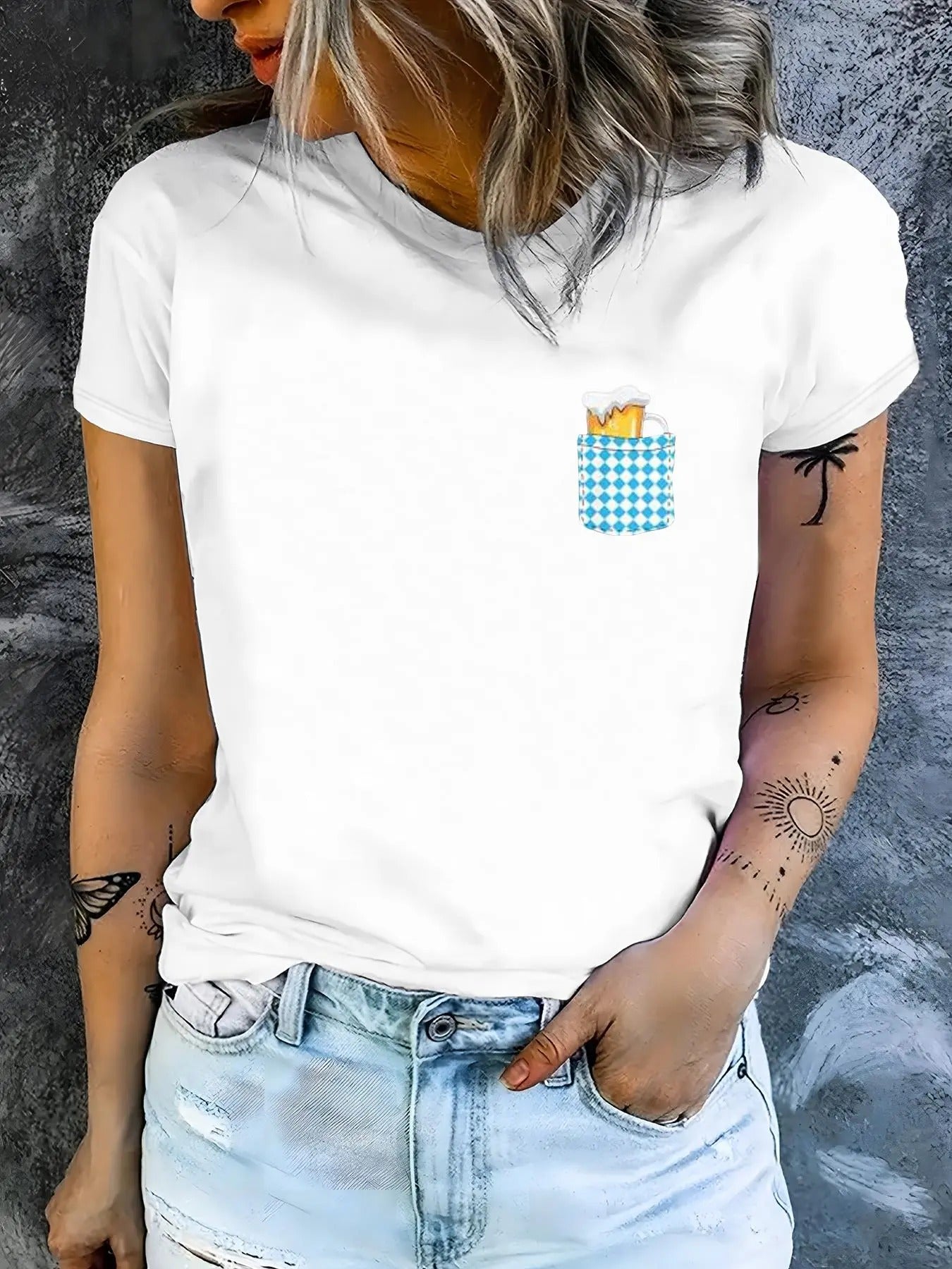 Women's Cartoon Beer Print Round Neck Tee, Fashion Casual Cute Short Sleeve T-Shirt for Daily Holiday Vacation Outdoor...