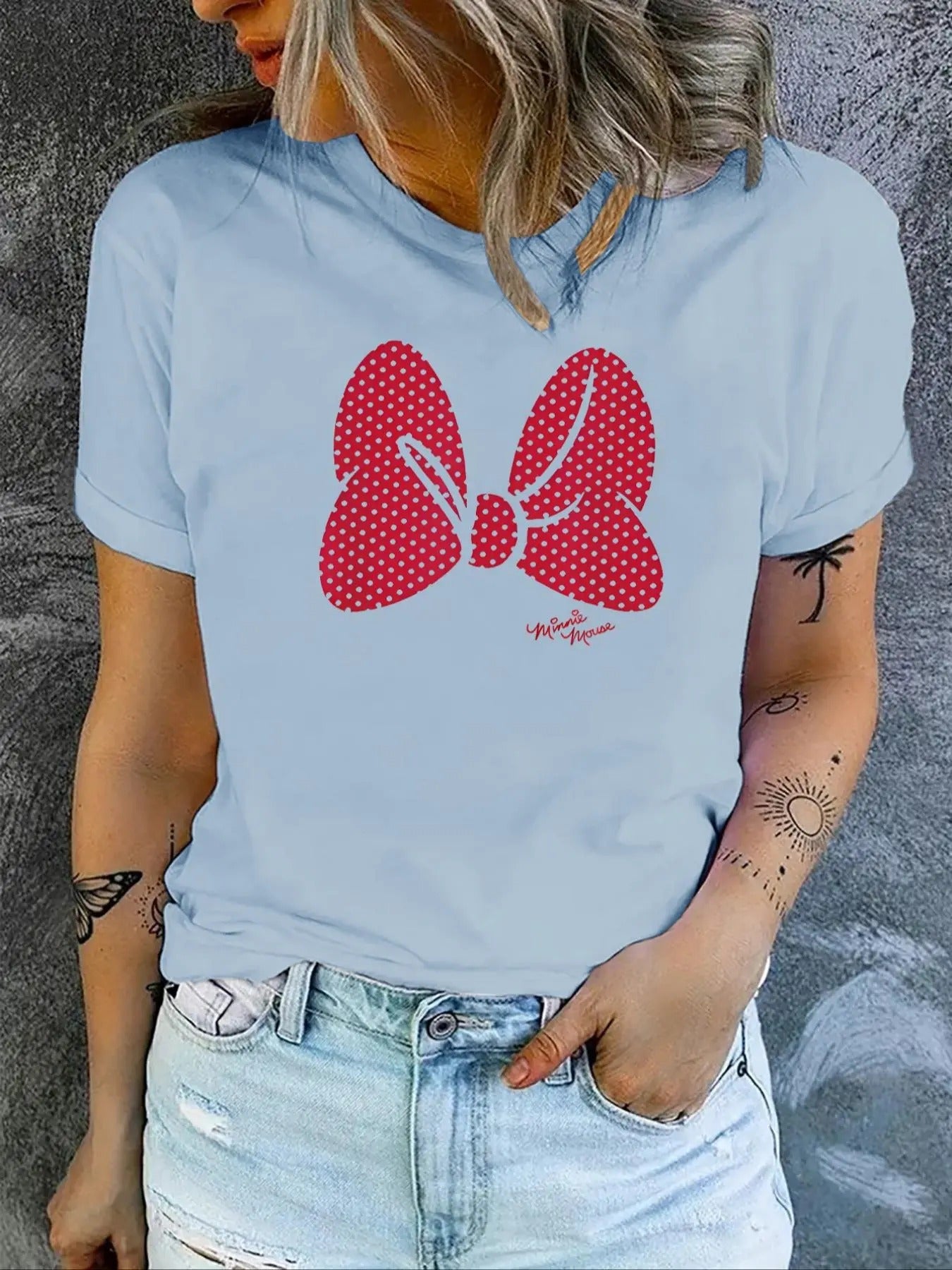 Women's Cartoon Bow Print Round Neck Tee, Fashion Casual Short Sleeve T-shirt, Ladies Summer Clothes for Daily Wear, Top...