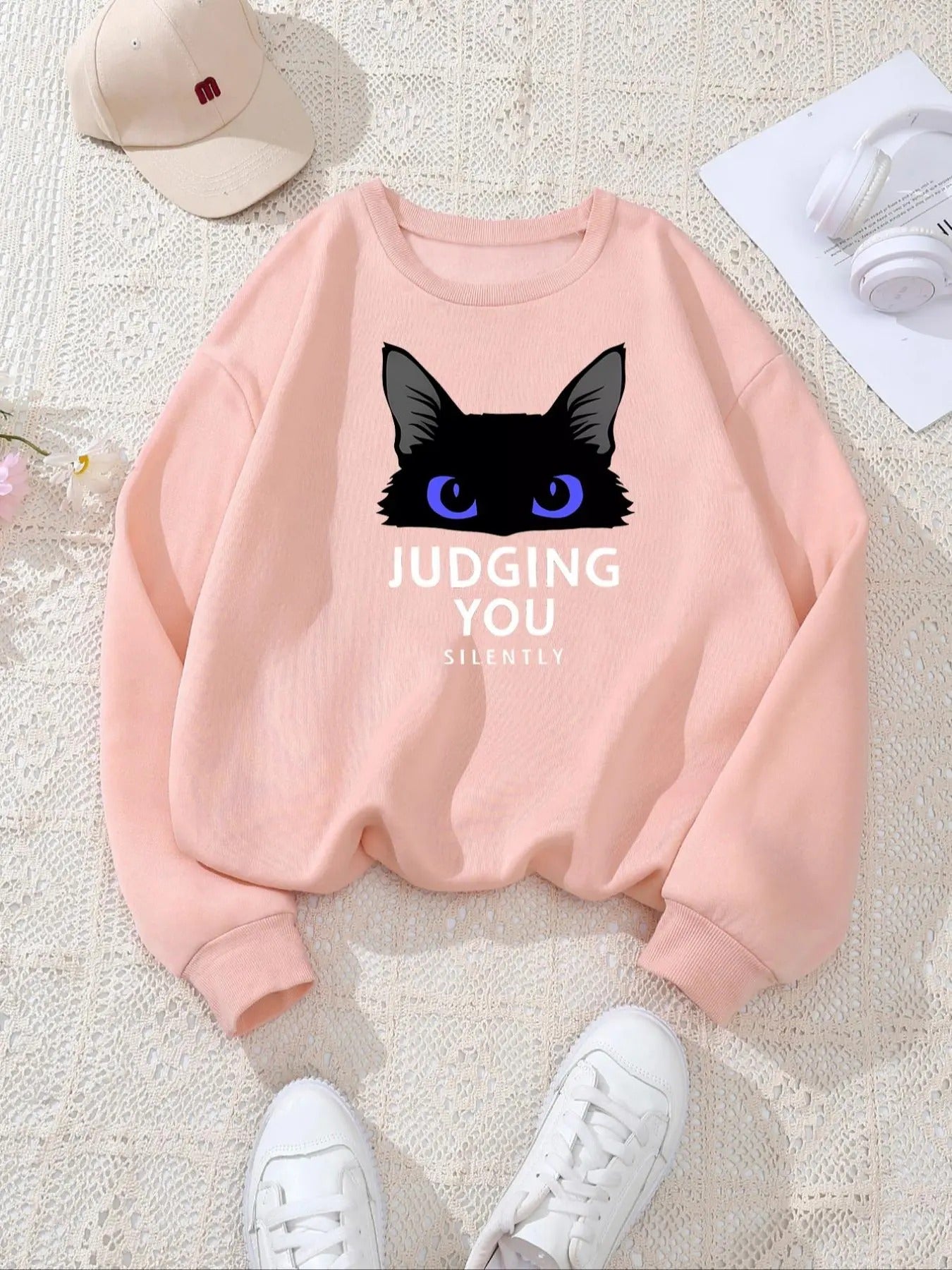 Women's Cartoon Cat Print Crew Neck Sweatshirt, Casual Fashion Long Sleeve Pullover for Daily Wear, Ladies Fall & Winter...