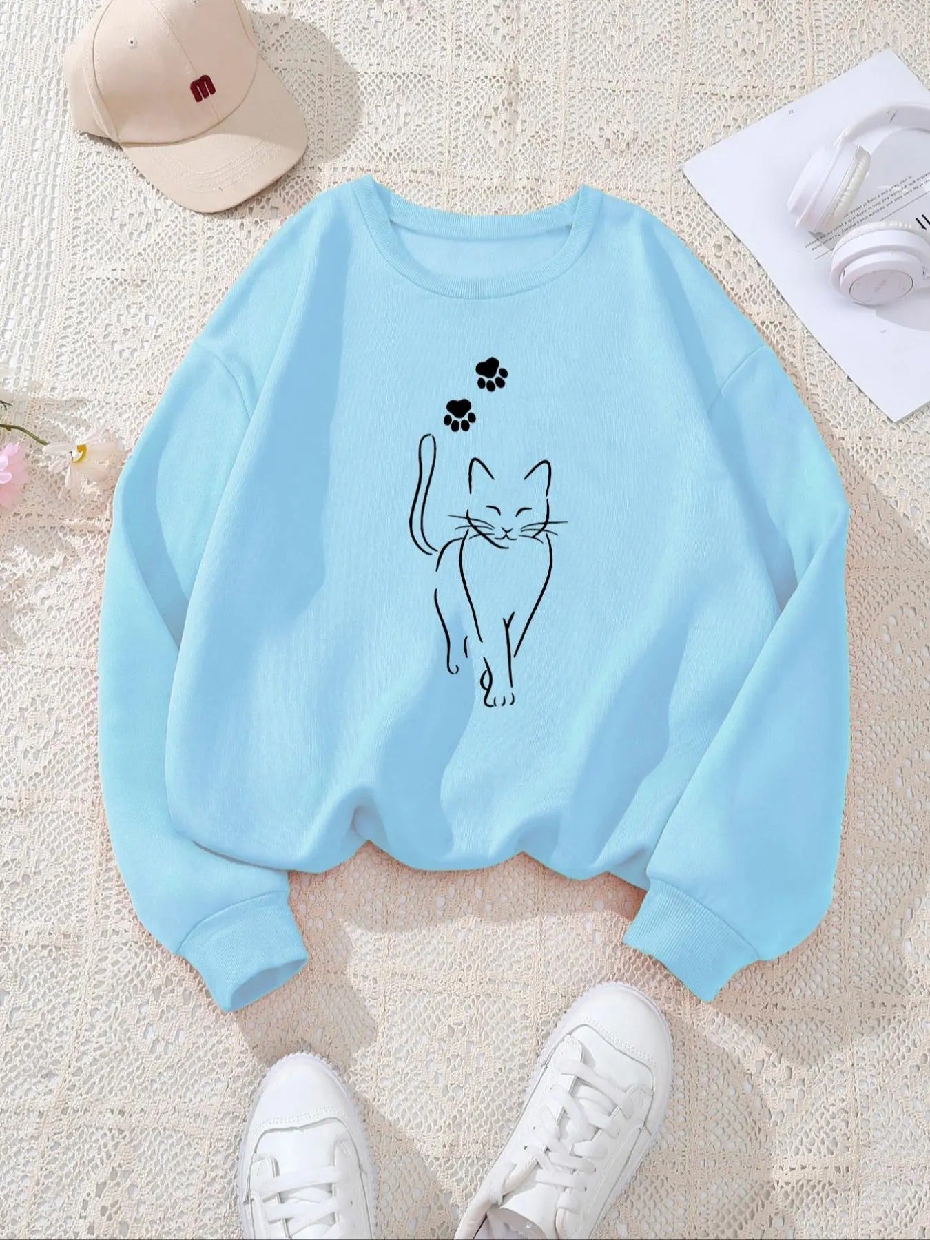 Women's Cartoon Cat Print Crew Neck Sweatshirt, Casual Long Sleeve Pullover for Fall & Winter, Women's Clothes for Daily...