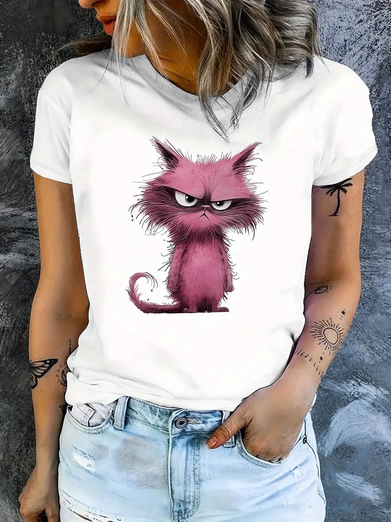 Women's Cartoon Cat Print Round Neck Tee, Fashion Casual Short Sleeve T-shirt, Ladies Summer Clothes for Daily Wear...