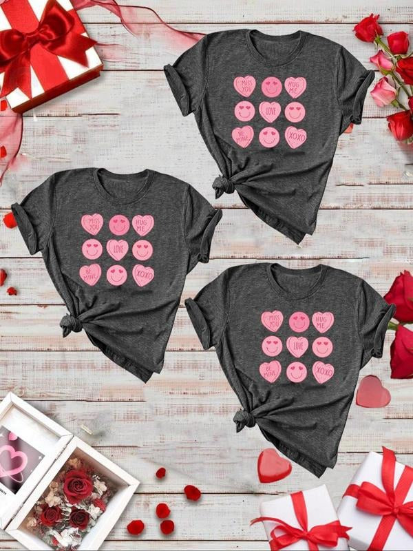 Women's Cartoon Face & Heart Print Round Neck Tee, Casual Short Sleeve T-shirt for Daily Wear, Ladies Clothes for All...